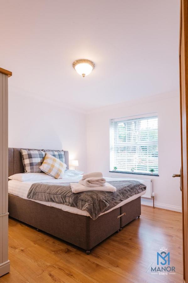 05Th Residence Of Lord Avenue Sleeps Five People Northampton Exterior foto